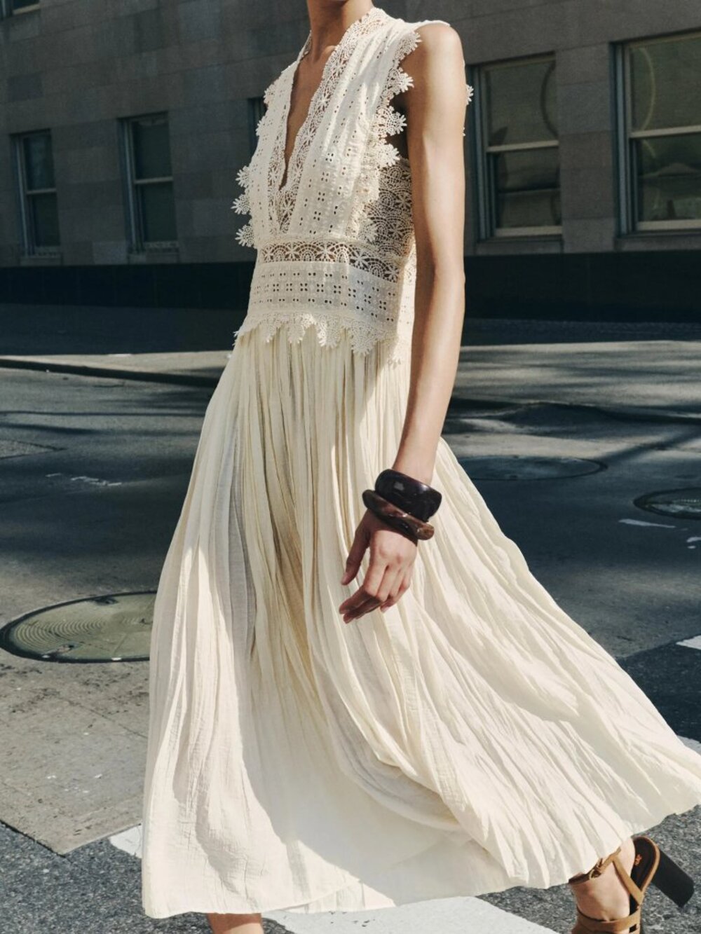 ZARA ZW Collection Ecru Strappy Lace Midi Dress Sz M Bloggers Fave 6895/249 NWT - Picture 2 of 16